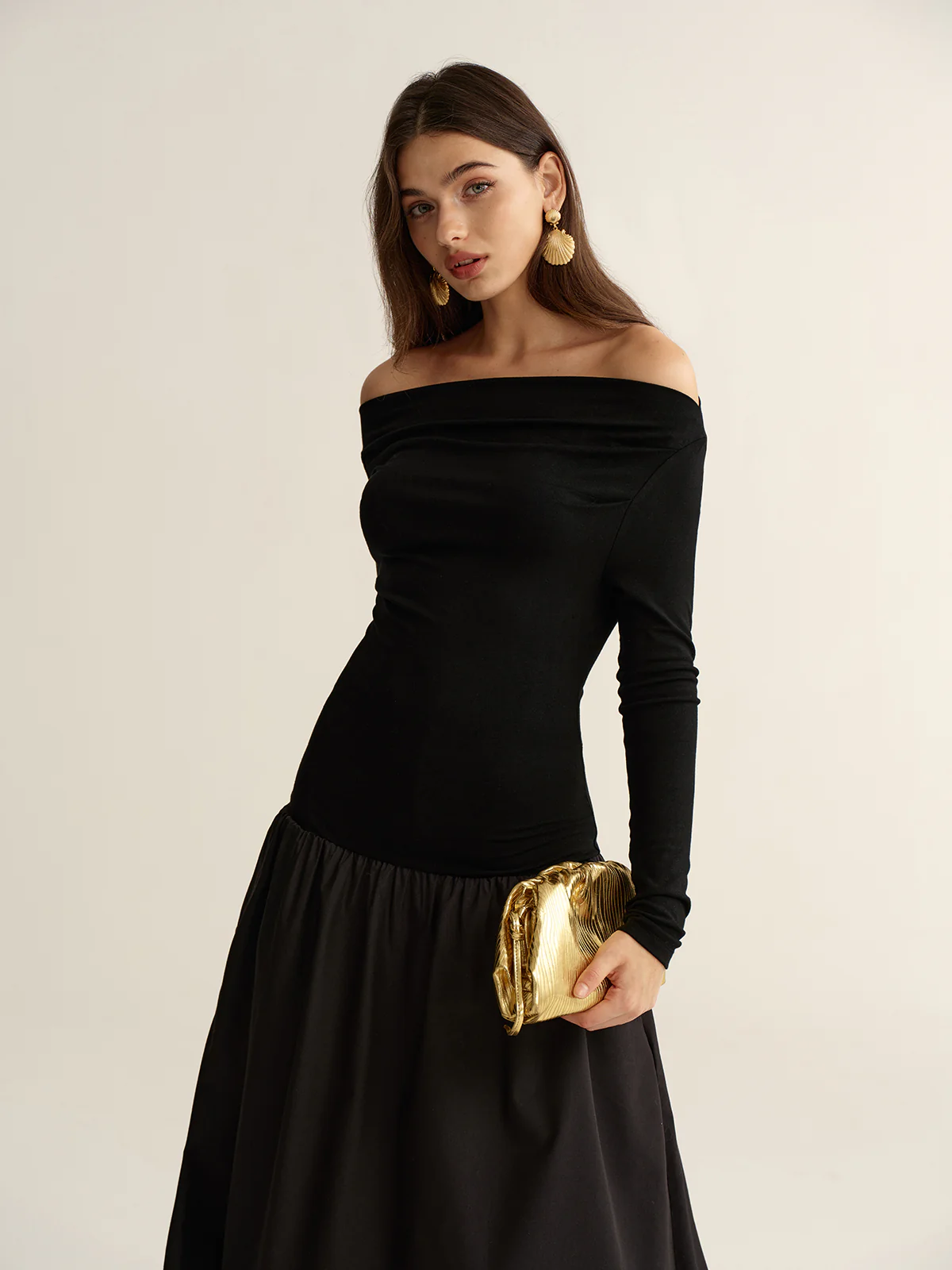 Off-Shoulder Long-Sleeve Maxi Dress - Wholesalesil