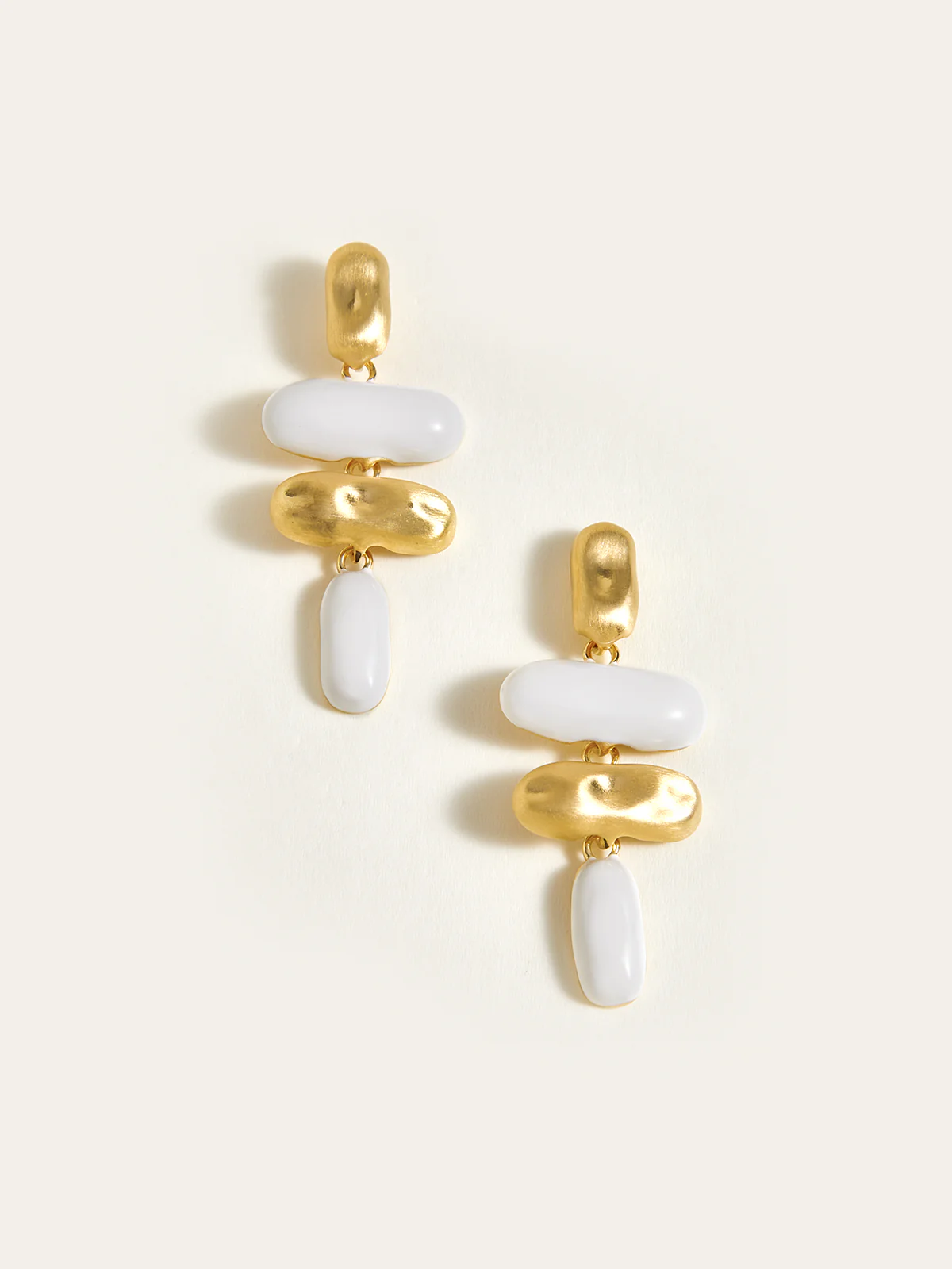 Oval-Shaped Drop Earrings - Wholesalesil