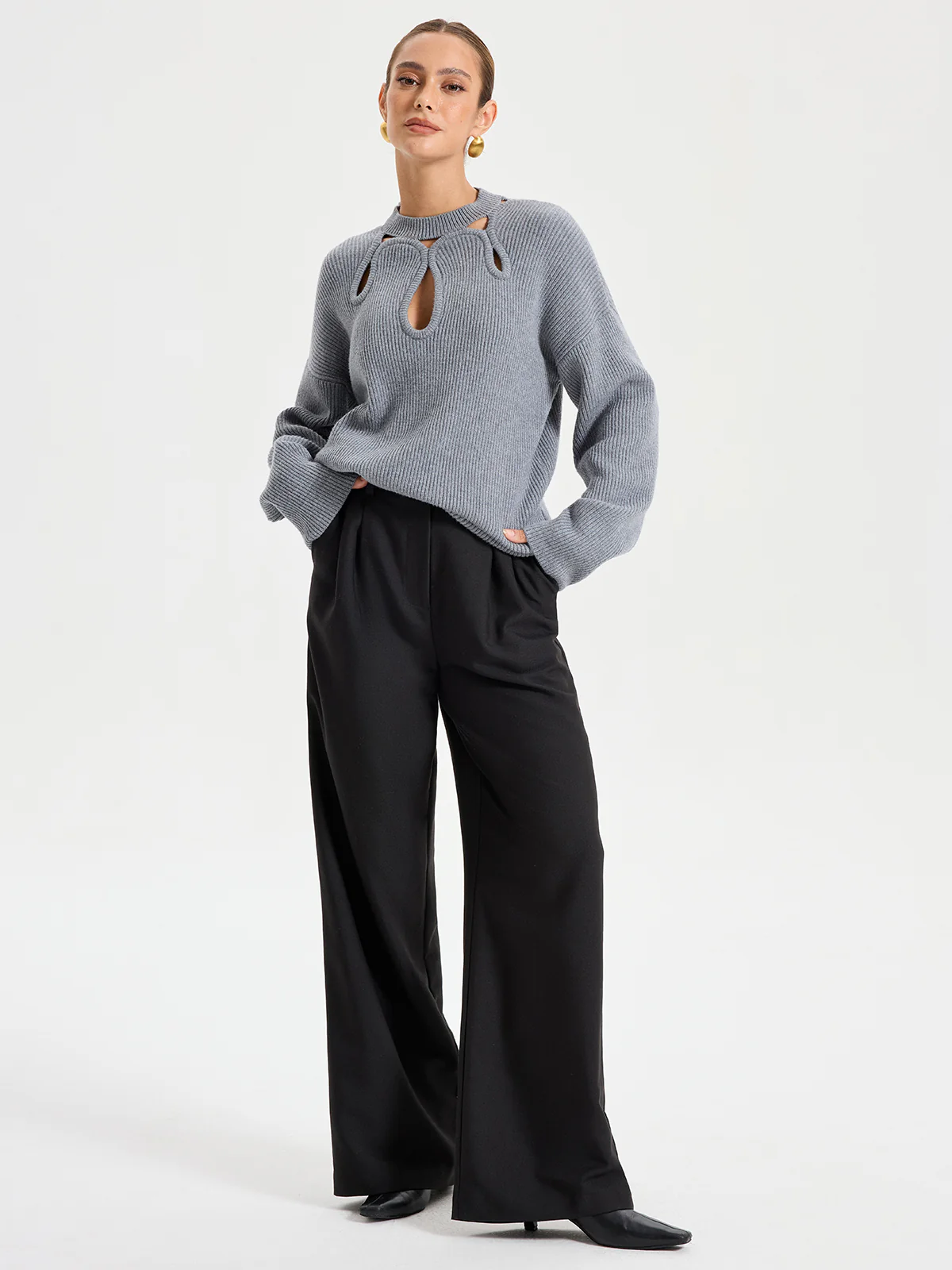 Cut-Out Knit Sweater - Wholesalesil