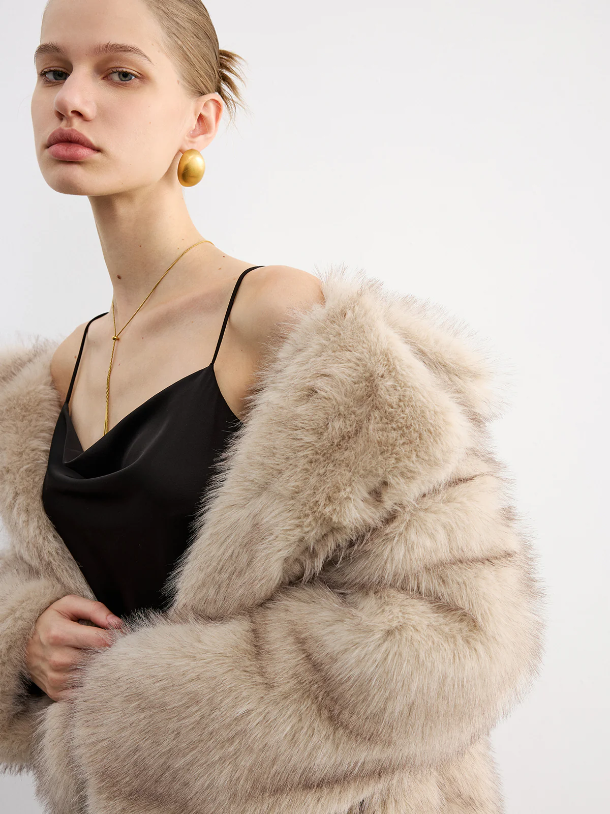 Wide Lapel Faux Fur Cropped Coat - Wholesalesil