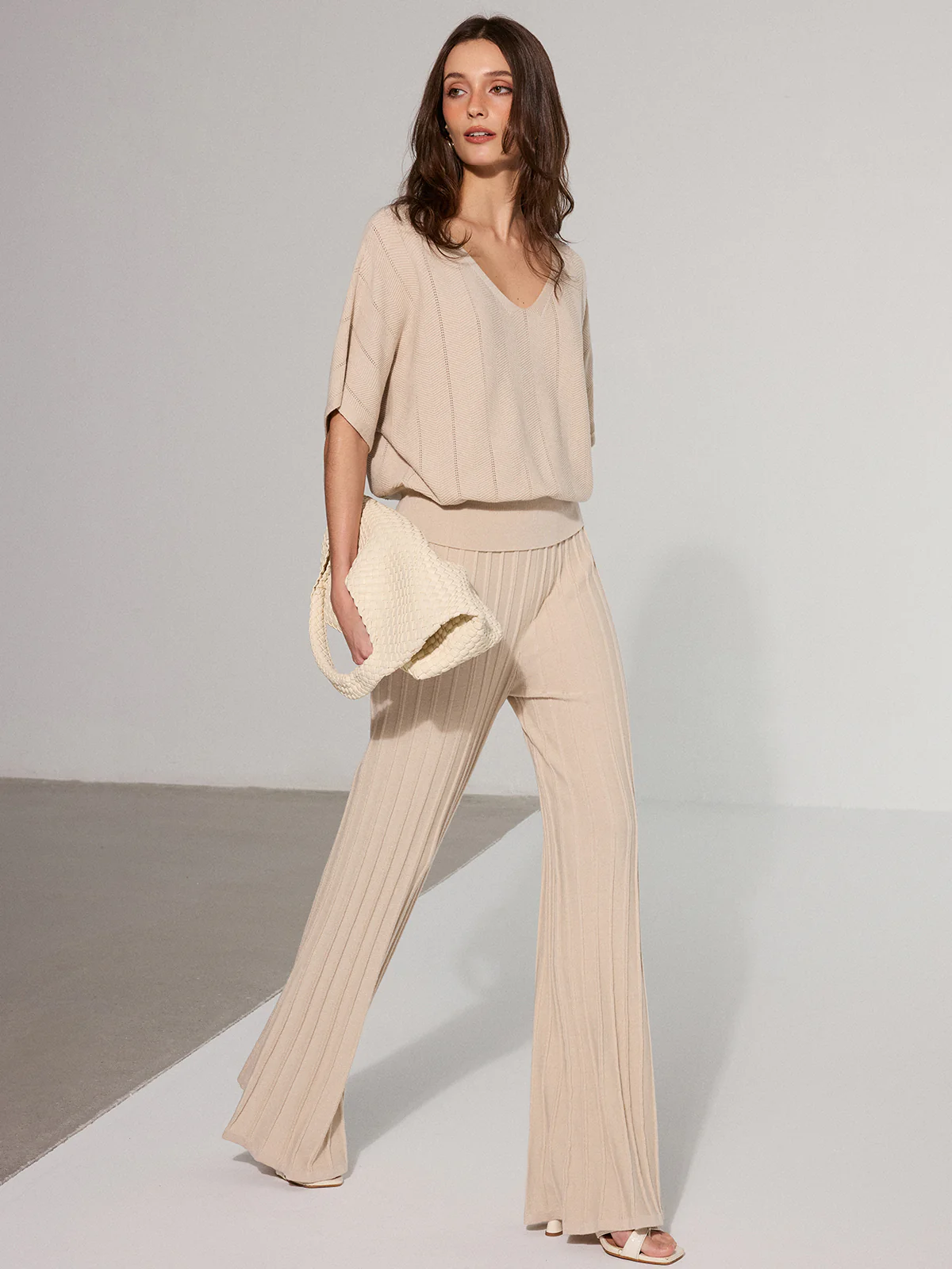 Textured Wool Blend Mid-Waist Flared Pants - Wholesalesil